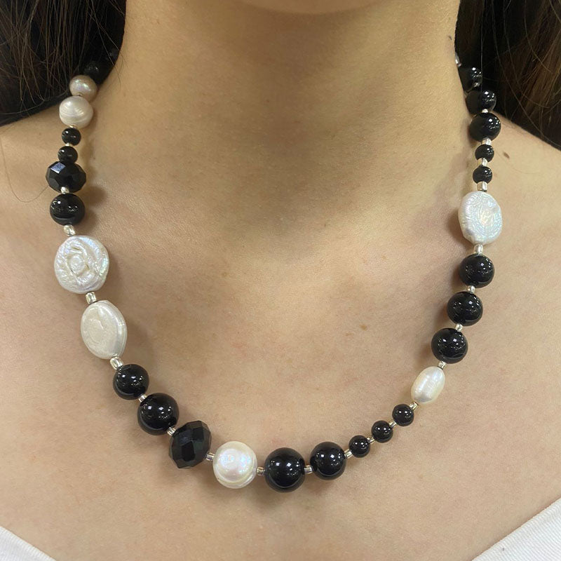 Collar de Perlas y onix Mix