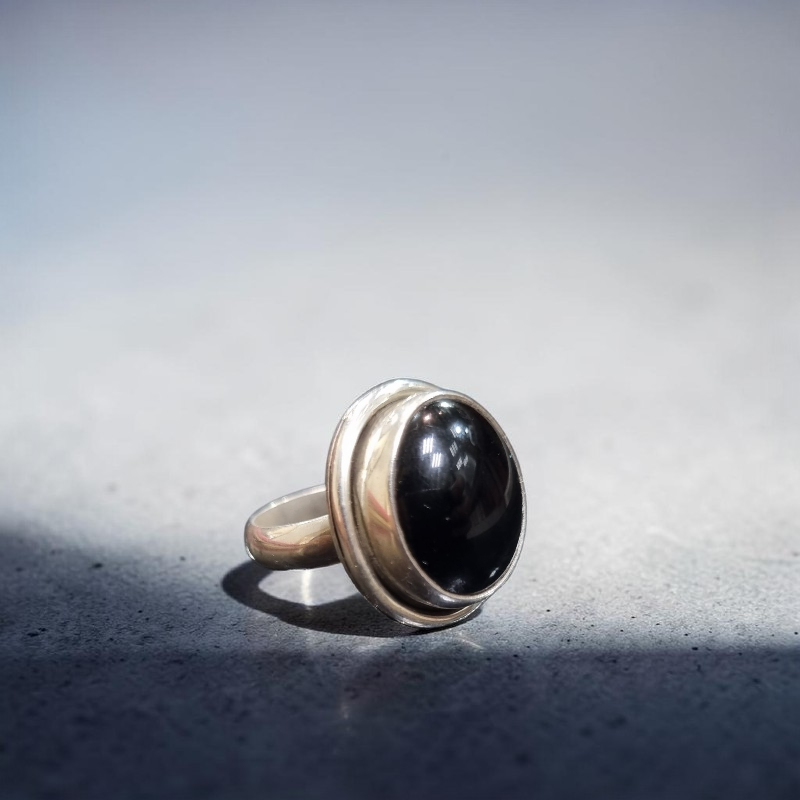 Anillo de Plata 950 con Ónix