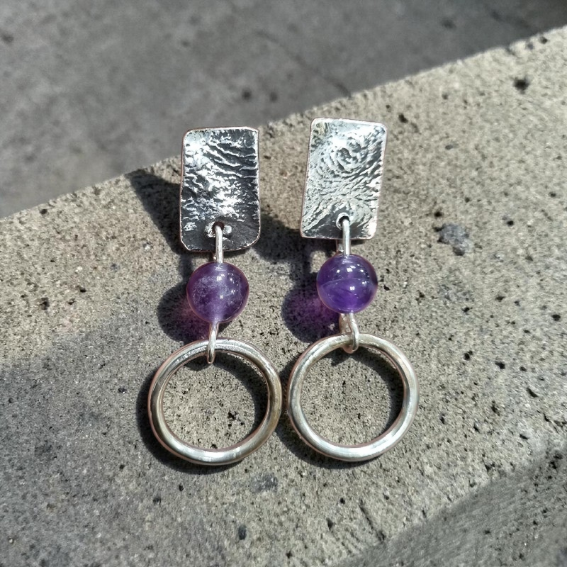 Aros de Plata 950 y Amatista