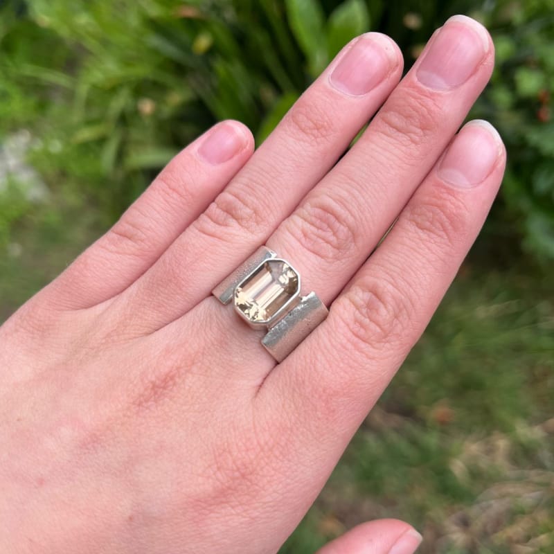 Anillo Topacio y Plata 950